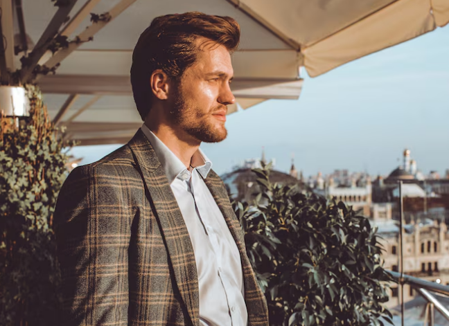 Characteristics of modern sugar daddy